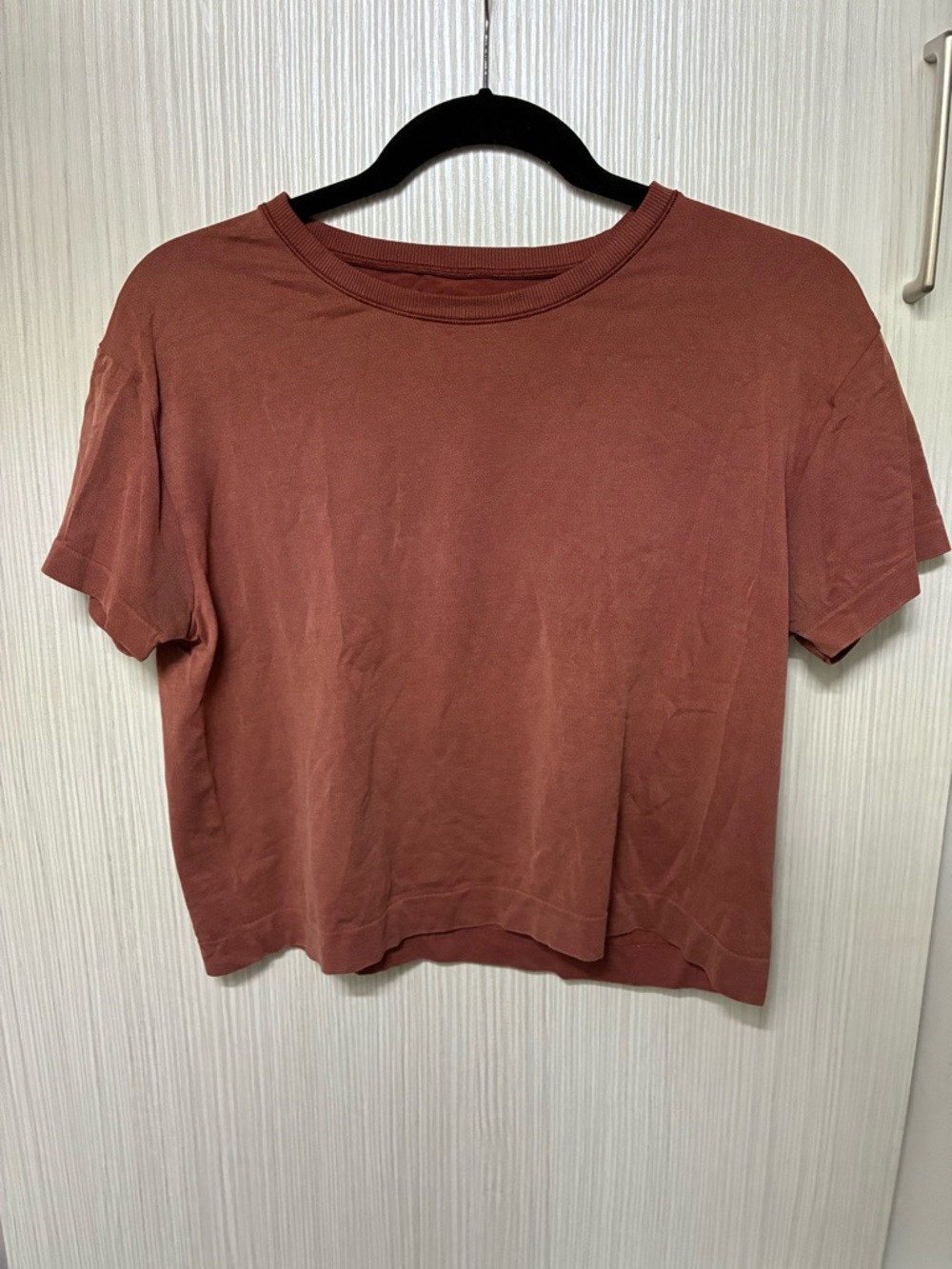 Athleta Short Sleeve Cropped Tee